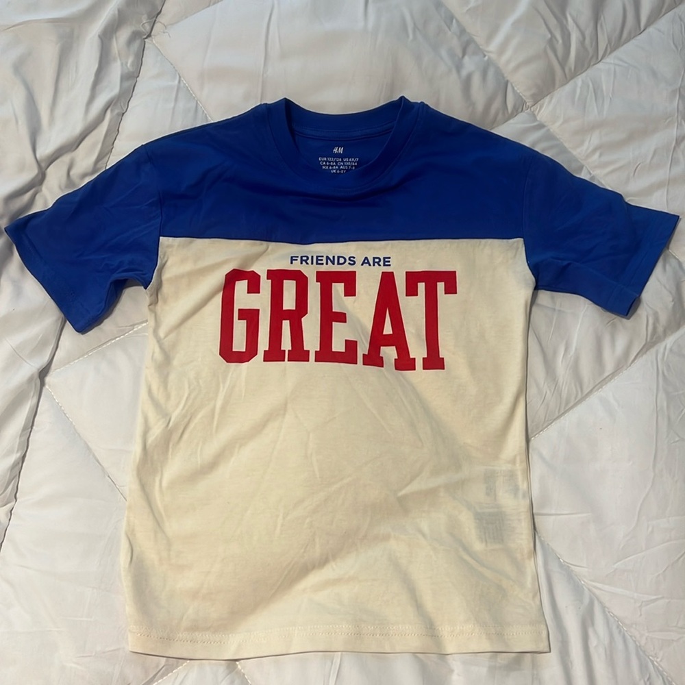 H&M “Friends Are Great” T-Shirt